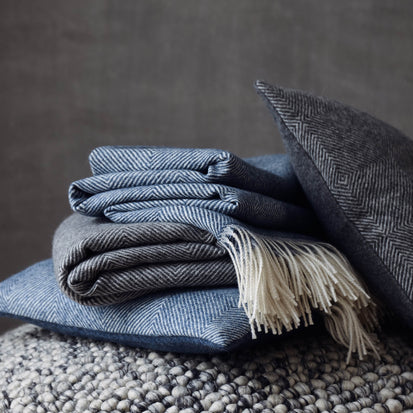 Alanga Alpaca Blanket grey melange & off-white, 100% baby alpaca wool | URBANARA alpaca blankets