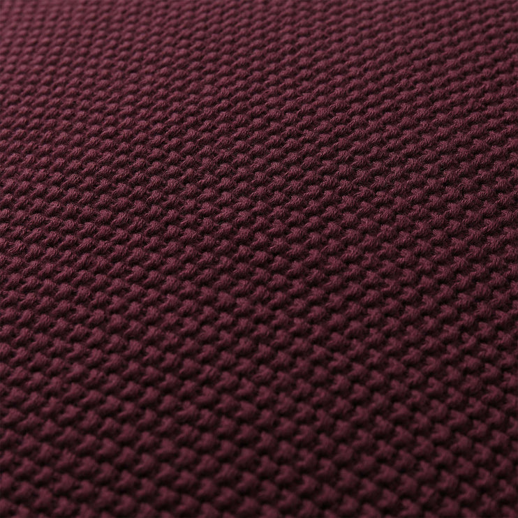Antua cushion cover in bordeaux red, 100% cotton |Find the perfect cushion covers