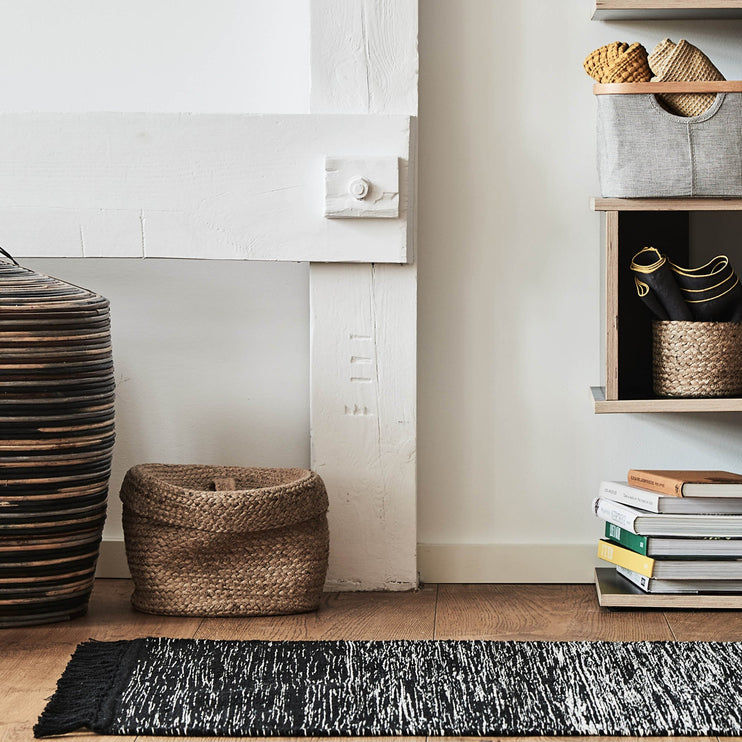 Ziller runner, black & natural white, 100% cotton | URBANARA runners