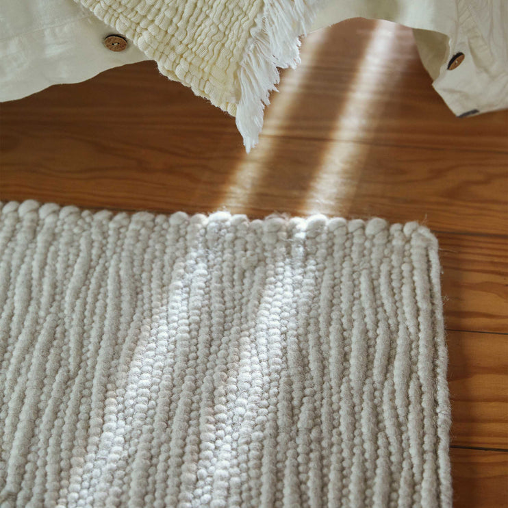 Natural white Runner Palani | Home & Living inspiration | URBANARA