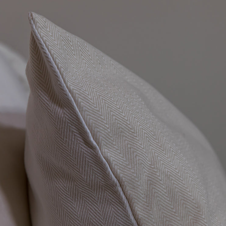 Wende-Flanell-Bettwäsche Agrela in Creme & Eierschale | Schöne Ideen für Ihr Zuhause | URBANARA