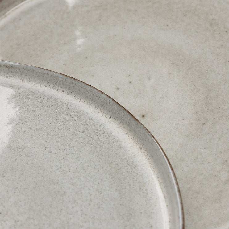 Montijo Plate in light grey | Home & Living inspiration | URBANARA
