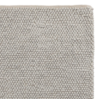 Ravi Runner silver grey, 50% wool & 30% viscose & 20% cotton