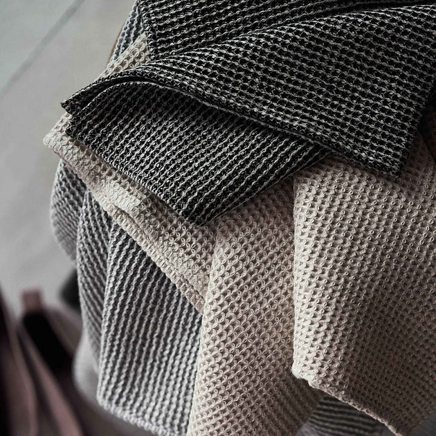 Handtuch Kotra in Moosgrün & Natur | Schöne Ideen für Ihr Zuhause | URBANARA