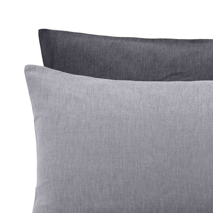 White & Black Sobral Bettdeckenbezug | Home & Living inspiration | URBANARA