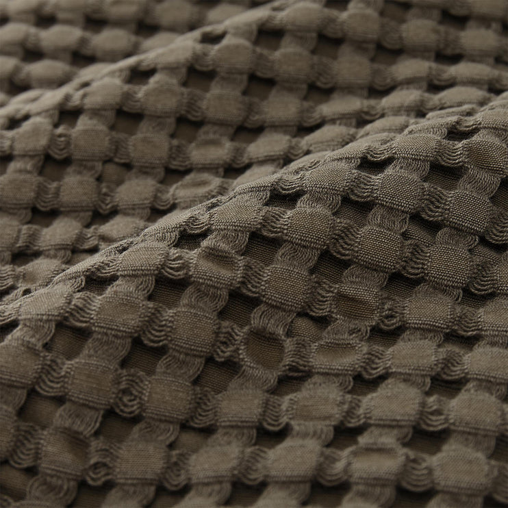 Veiros Sao bedspread, moss green, 100% cotton |High quality homewares